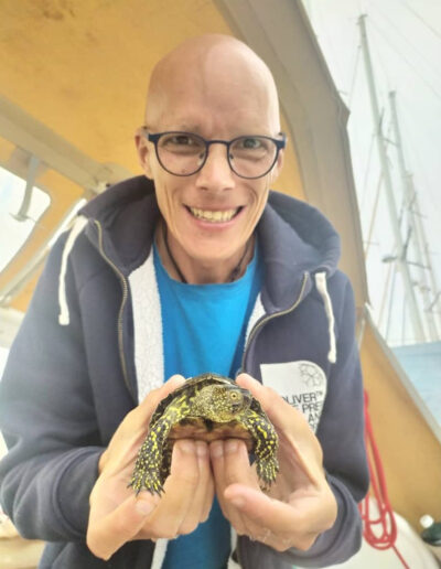 We are happy to report that our little friend is feeling better after desalination.